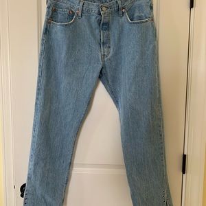 Levi 501 jeans